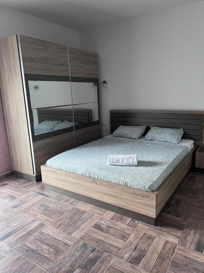 Apartmani Vivami Budva Buitenkant foto