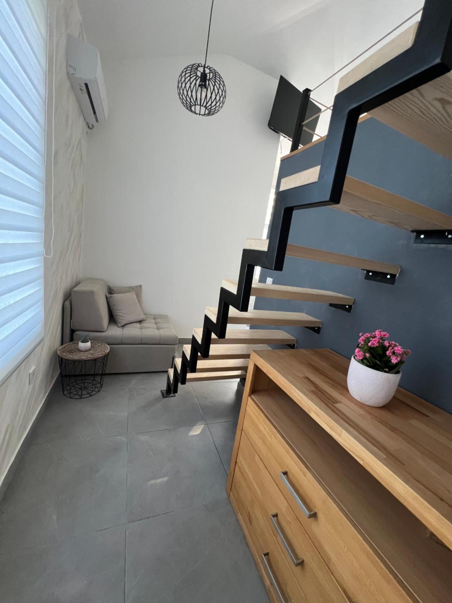 Apartmani Vivami Budva Buitenkant foto